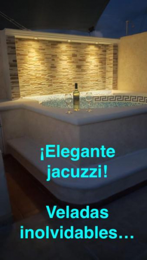 DEPA 100 POR CIENTO FAMILIAR ACAPULCO CERCA DEL MAR CON ROFF GARDEN y JACUZZI